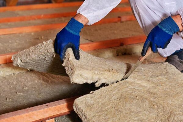 How To Tell The Difference Between Cellulose And Asbestos Insulation?