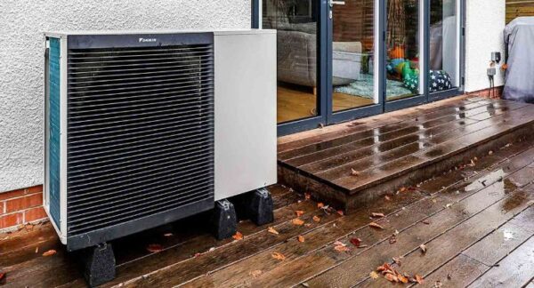 how-long-do-heat-pumps-last-old-to-new-homes